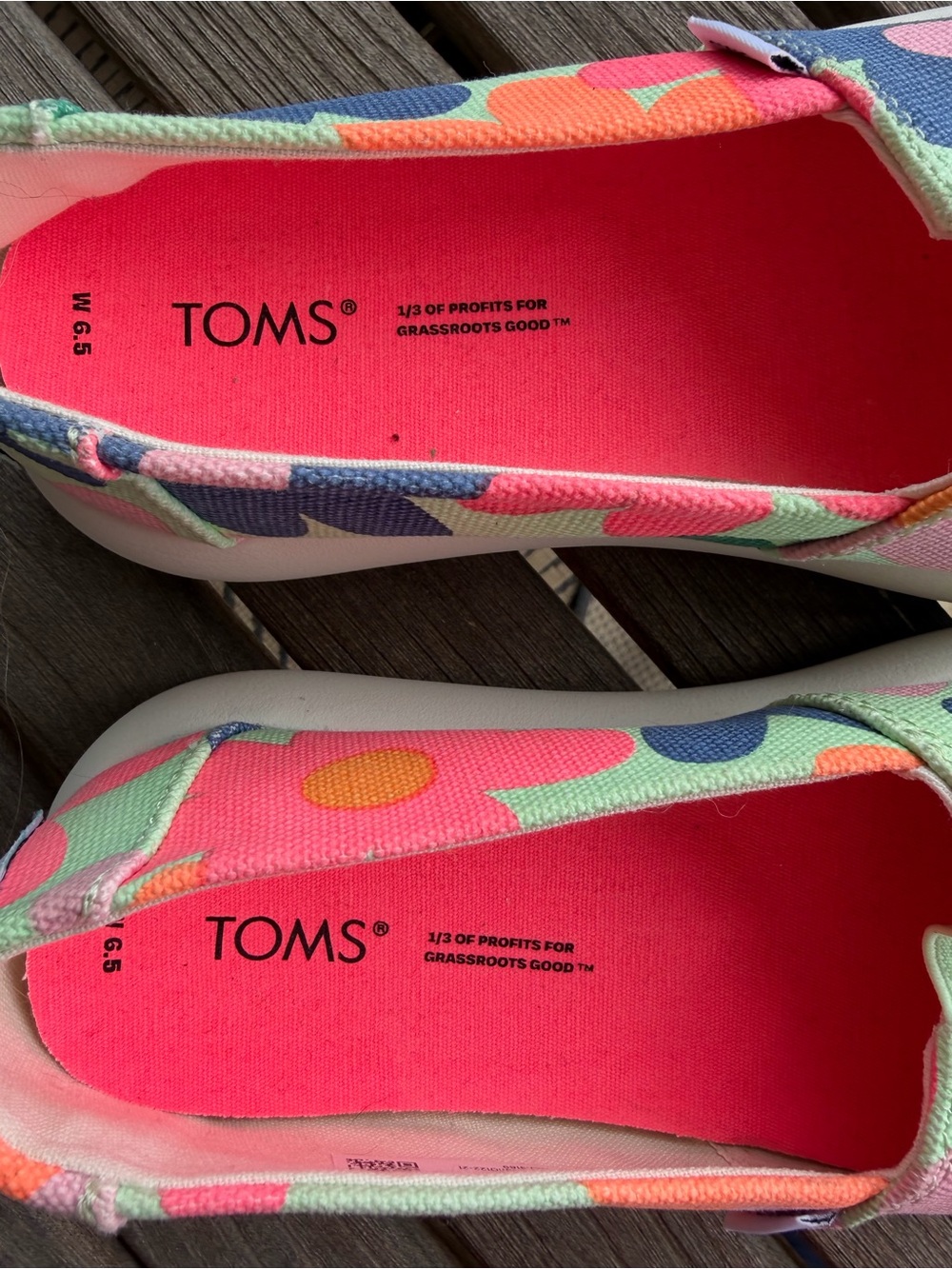 Toms Floral Slip-On Sneakers - Pink, Mint & Blue - Picture 4 of 5